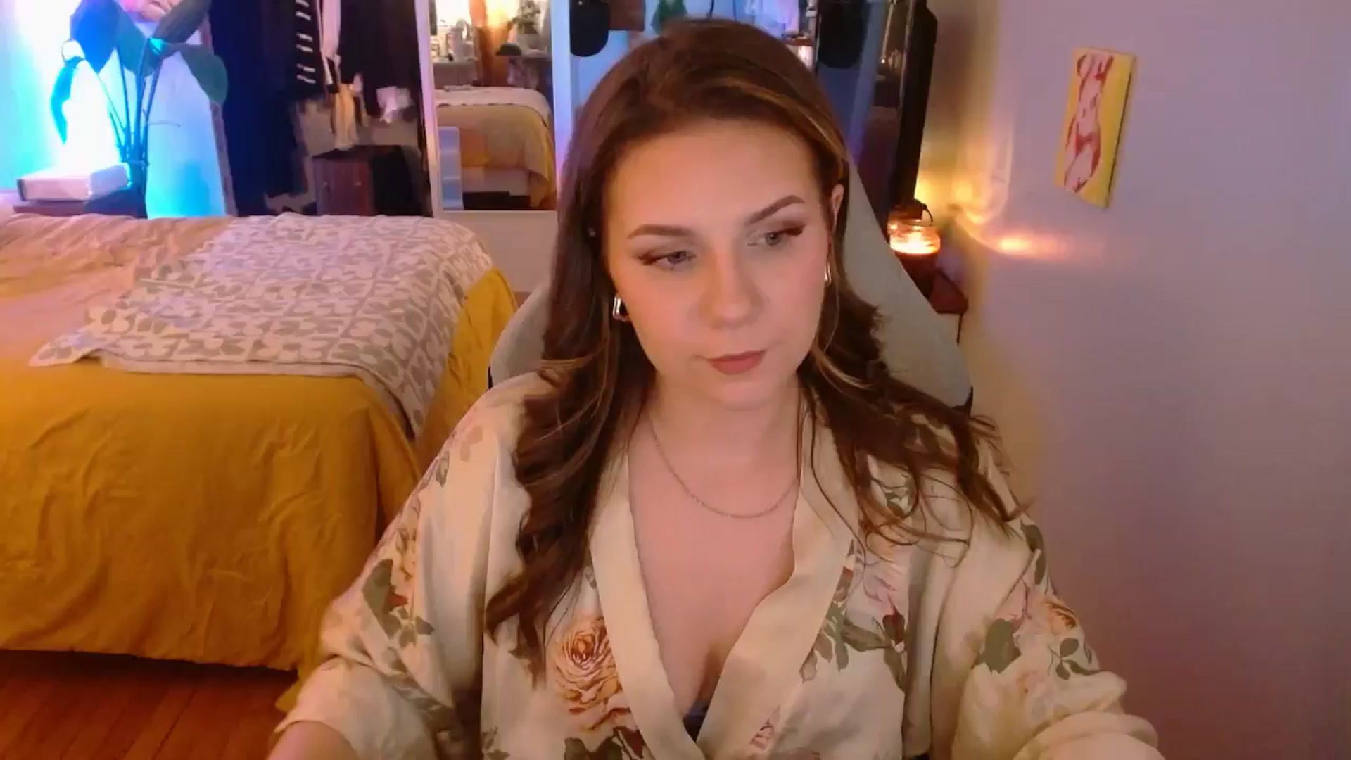 Gallery image thumbnail from Sweetestlilly's myfreecams stream on, 01/05/2025, 03:34 image 14 of 20