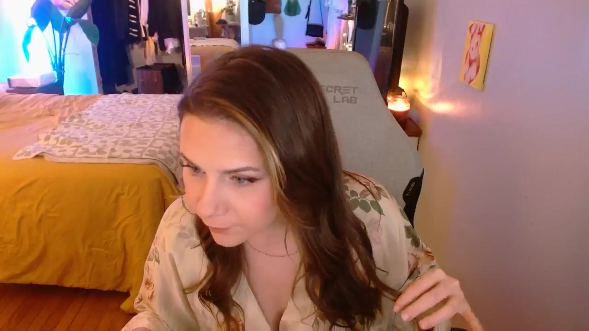 Gallery image thumbnail from Sweetestlilly's myfreecams stream on, 01/05/2025, 03:34 image 16 of 20