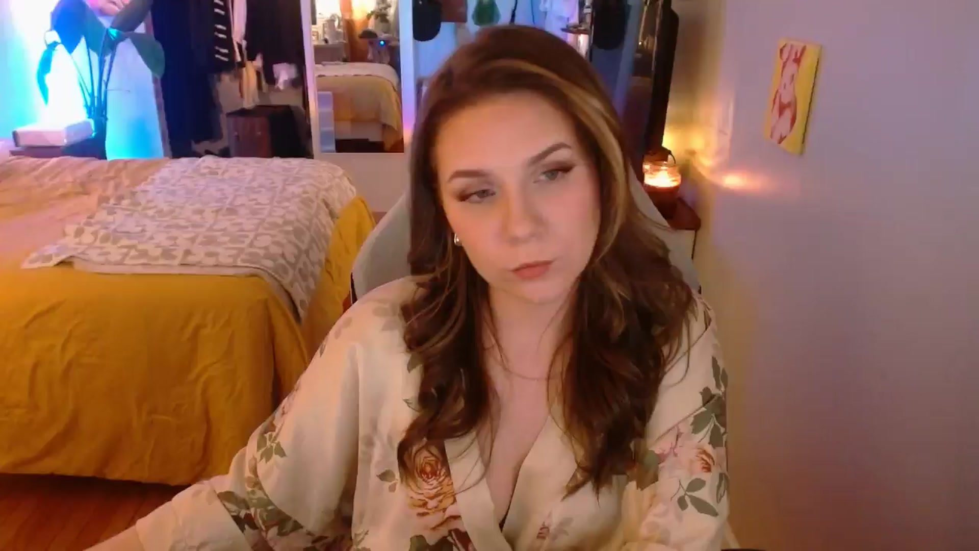 Gallery image thumbnail from Sweetestlilly's myfreecams stream on, 01/05/2025, 03:34 image 13 of 20