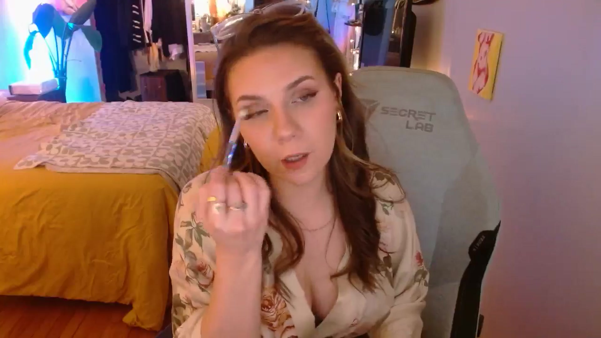 Gallery image thumbnail from Sweetestlilly's myfreecams stream on, 01/05/2025, 04:36 image 12 of 20