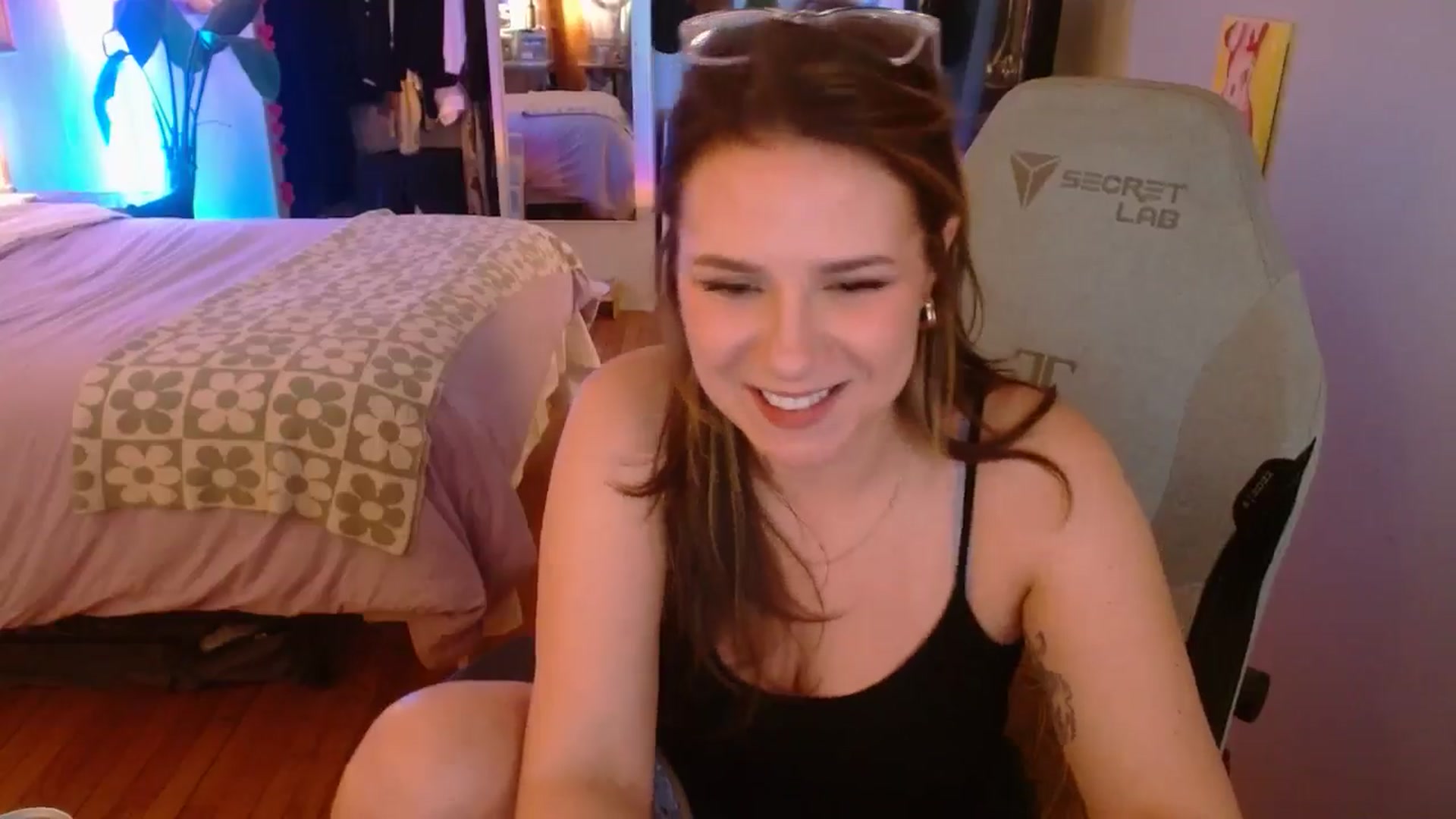 Gallery image thumbnail from Sweetestlilly's myfreecams stream on, 01/08/2025, 05:21 image 10 of 20