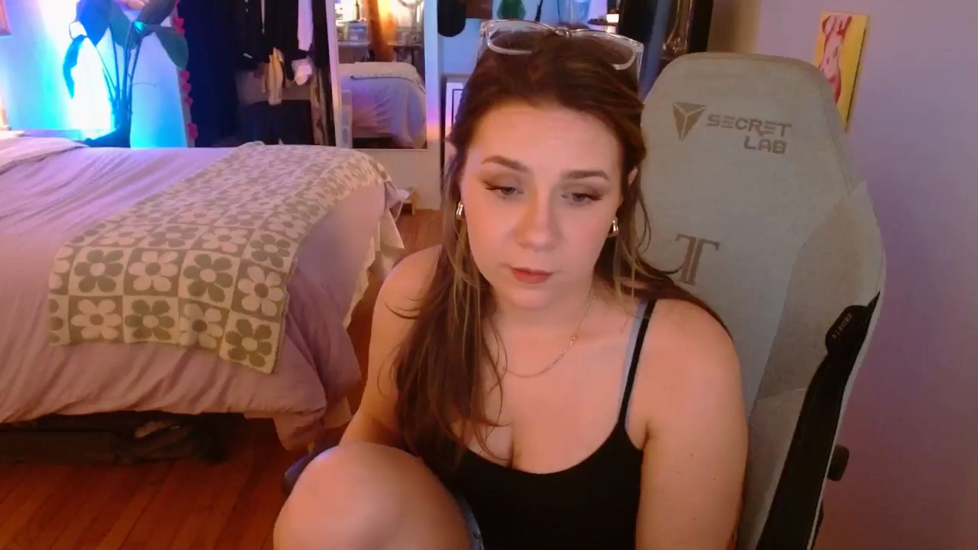 Gallery image thumbnail from Sweetestlilly's myfreecams stream on, 01/08/2025, 05:21 image 9 of 20