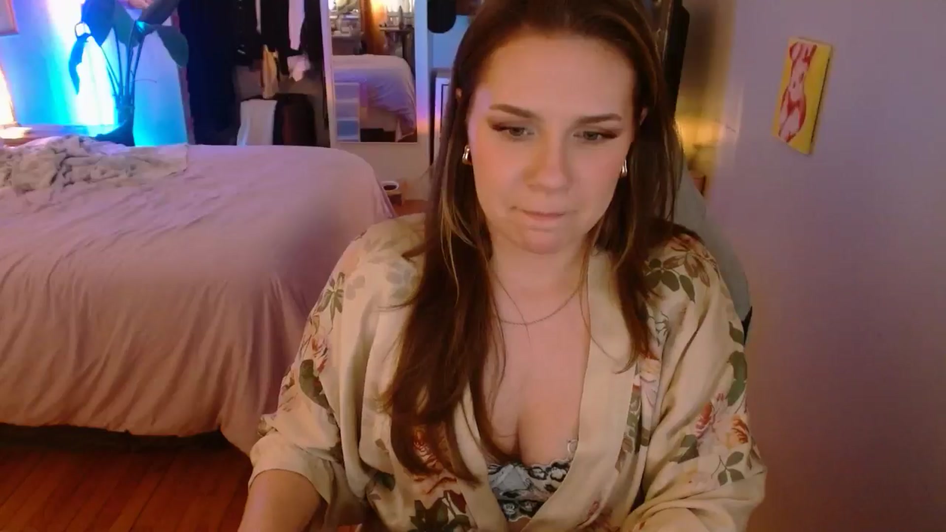 Gallery image thumbnail from Sweetestlilly's myfreecams stream on, 01/09/2025, 03:47 image 6 of 20
