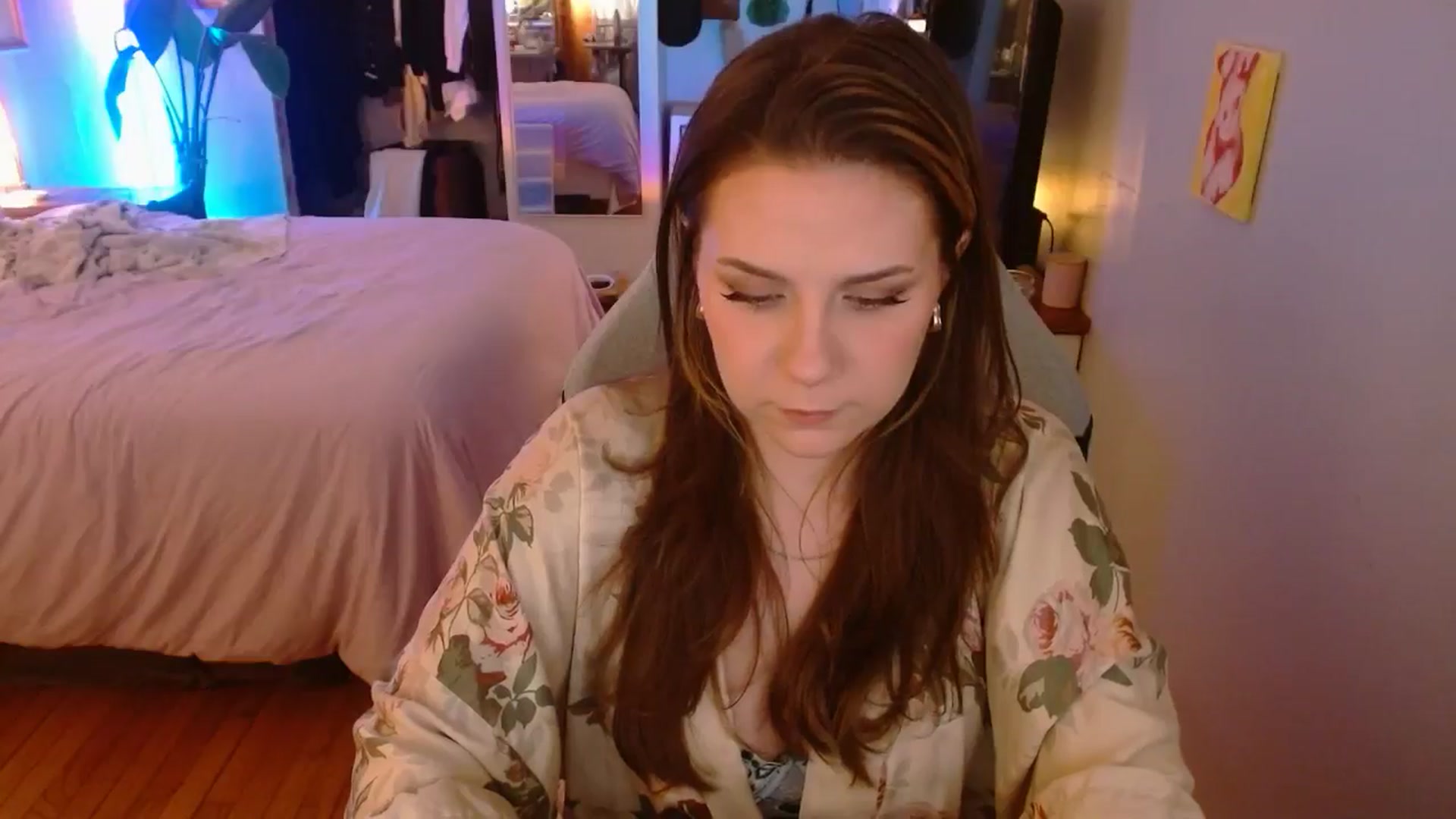Gallery image thumbnail from Sweetestlilly's myfreecams stream on, 01/09/2025, 03:47 image 14 of 20