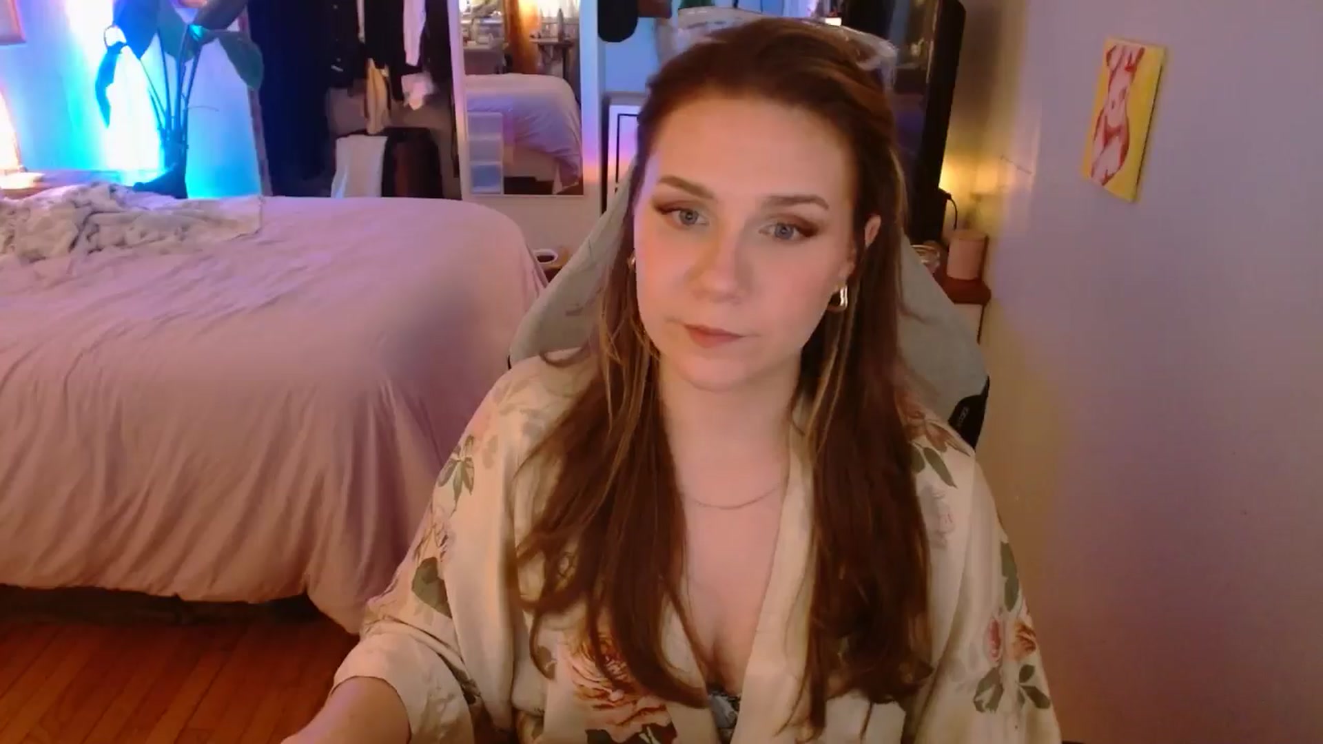 Gallery image thumbnail from Sweetestlilly's myfreecams stream on, 01/09/2025, 03:47 image 17 of 20