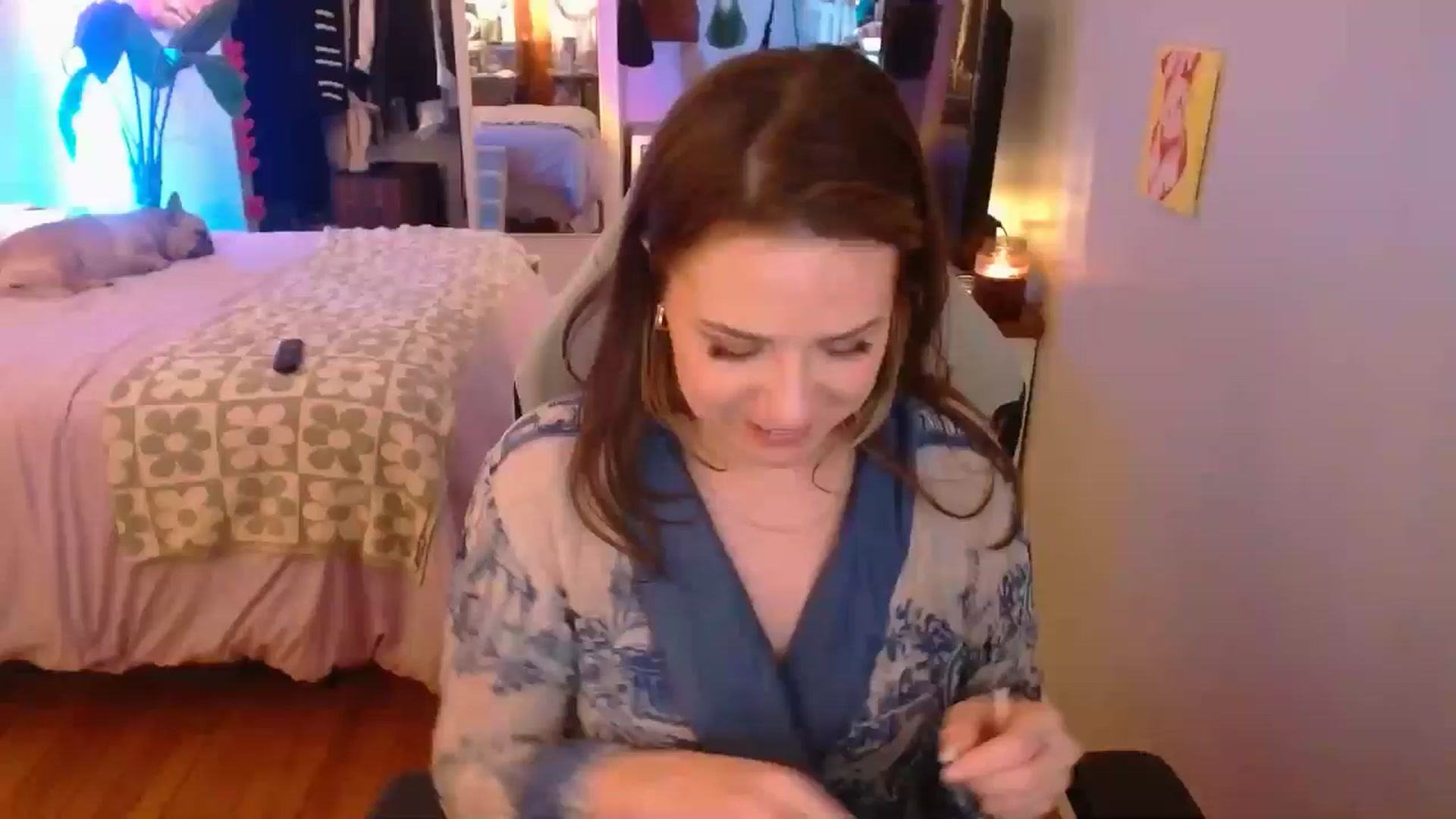 Gallery image thumbnail from Sweetestlilly's myfreecams stream on, 01/12/2025, 04:25 image 10 of 20