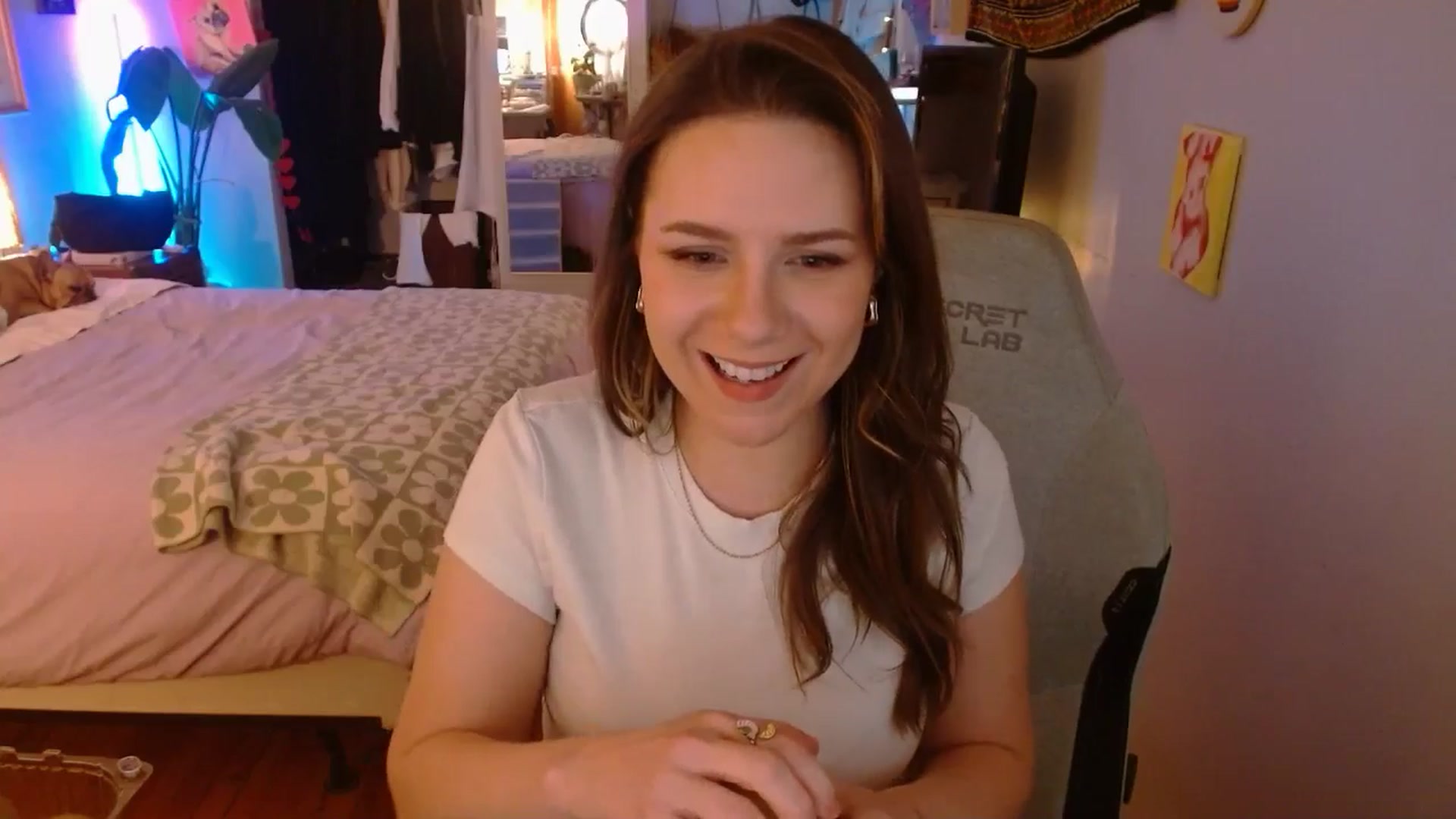 Gallery image thumbnail from Sweetestlilly's myfreecams stream on, 01/17/2025, 04:19 image 18 of 20