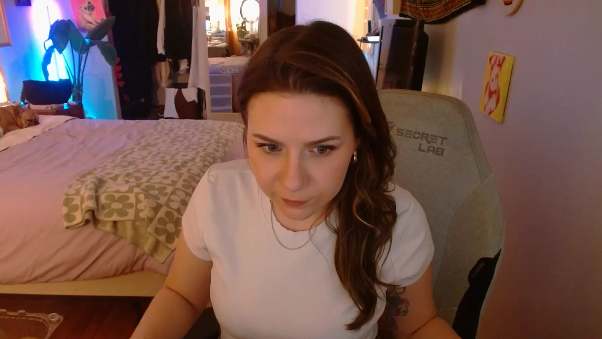 Gallery image thumbnail from Sweetestlilly's myfreecams stream on, 01/17/2025, 04:19 image 17 of 20