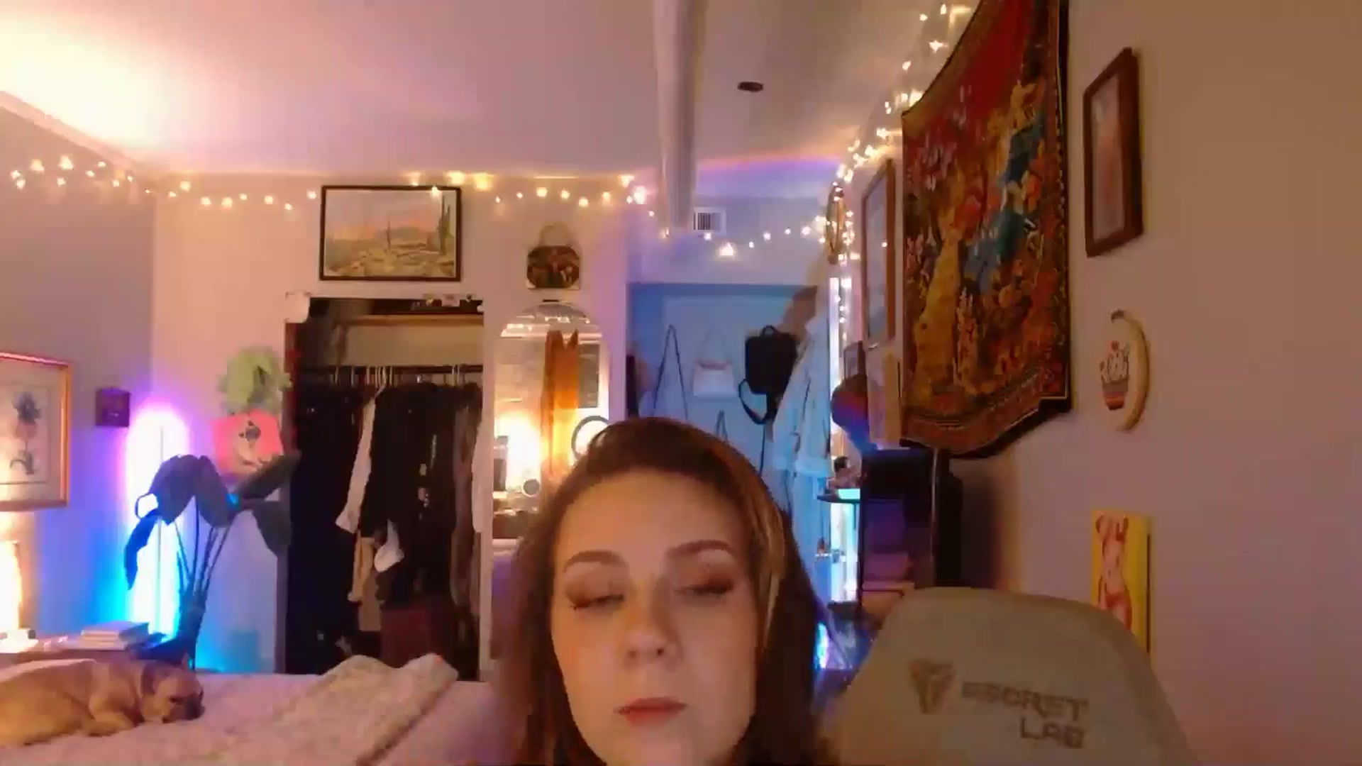 Gallery image thumbnail from Sweetestlilly's myfreecams stream on, 01/26/2025, 03:13 image 3 of 20