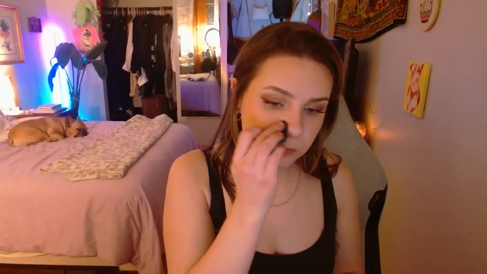 Gallery image thumbnail from Sweetestlilly's myfreecams stream on, 01/26/2025, 03:13 image 16 of 20
