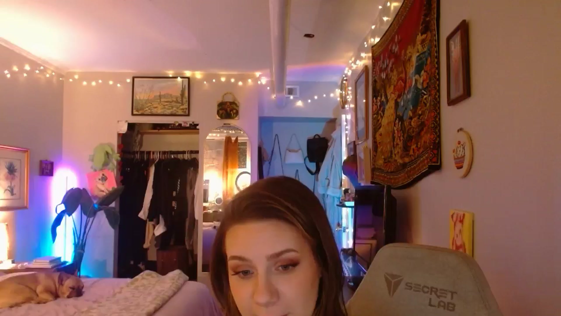 Gallery image thumbnail from Sweetestlilly's myfreecams stream on, 01/26/2025, 03:13 image 2 of 20