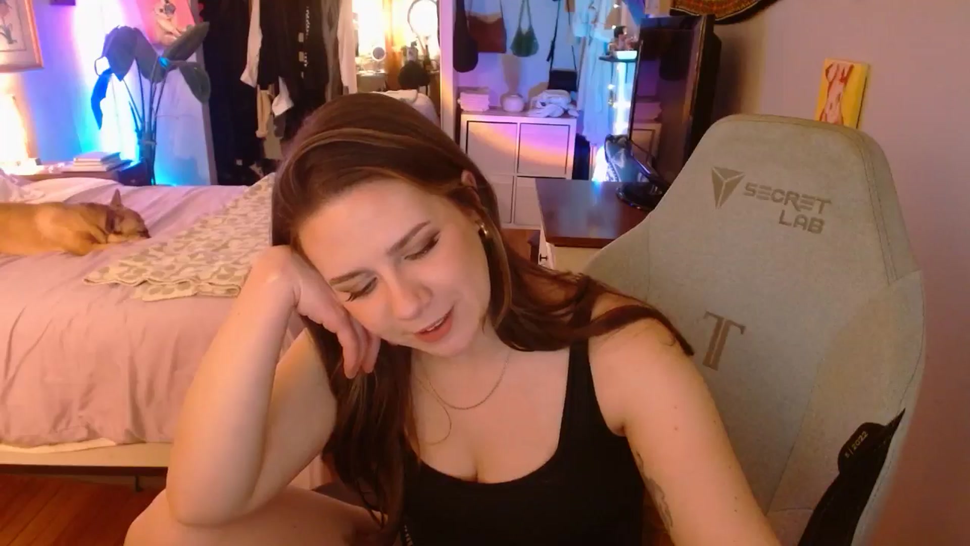 Gallery image thumbnail from Sweetestlilly's myfreecams stream on, 01/26/2025, 05:26 image 9 of 20