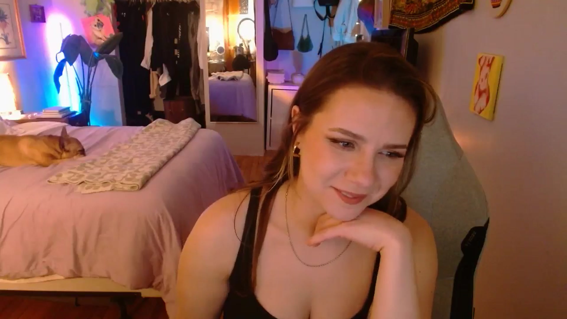 Gallery image thumbnail from Sweetestlilly's myfreecams stream on, 01/26/2025, 05:26 image 7 of 20