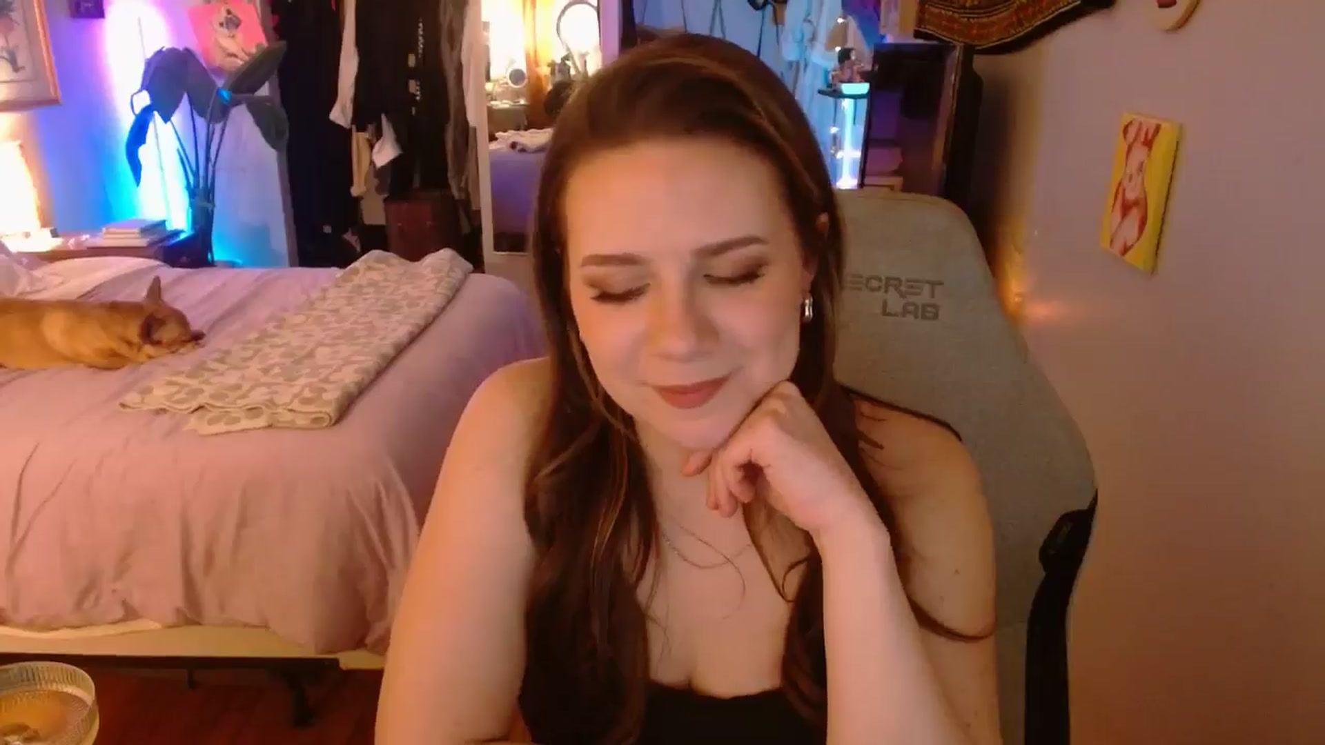 Gallery image thumbnail from Sweetestlilly's myfreecams stream on, 01/26/2025, 05:26 image 11 of 20
