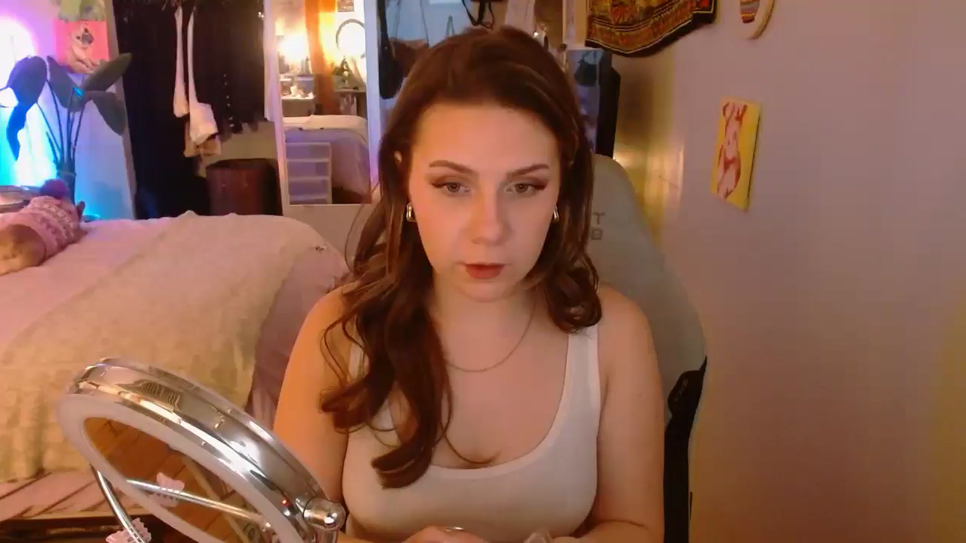 Gallery image thumbnail from Sweetestlilly's myfreecams stream on, 02/10/2025, 03:45 image 3 of 20