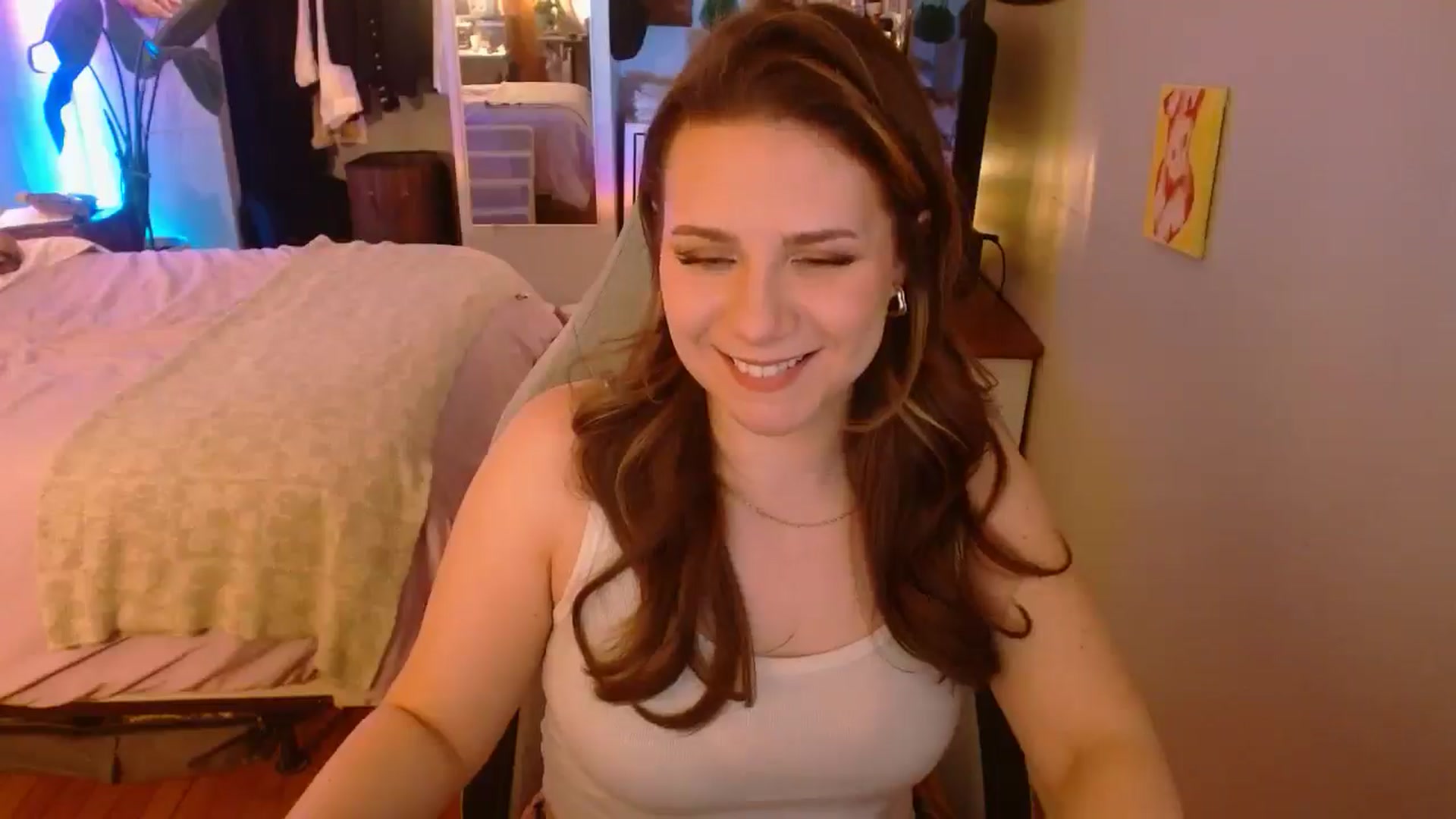 Gallery image thumbnail from Sweetestlilly's myfreecams stream on, 02/10/2025, 03:45 image 19 of 20