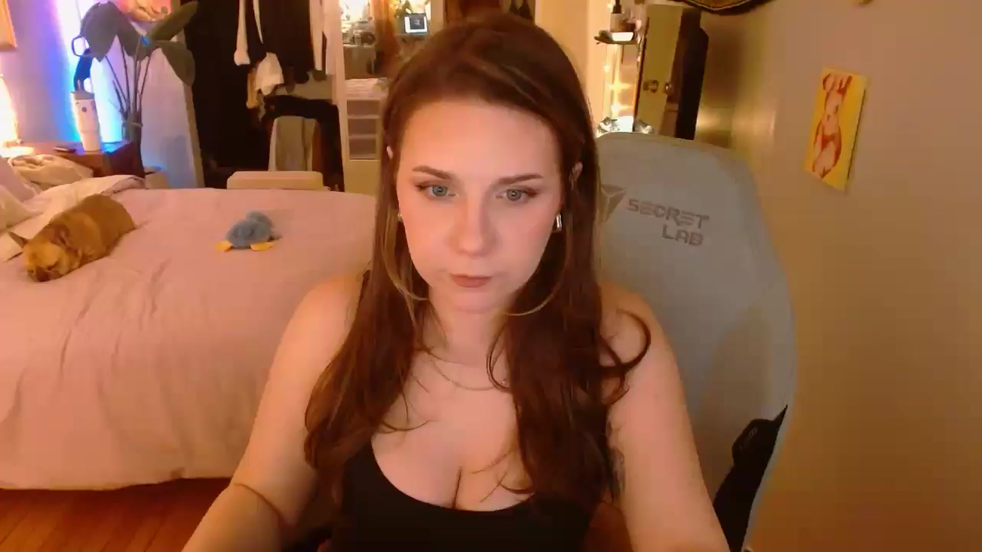 Gallery image thumbnail from Sweetestlilly's myfreecams stream on, 02/16/2025, 04:00 image 12 of 20