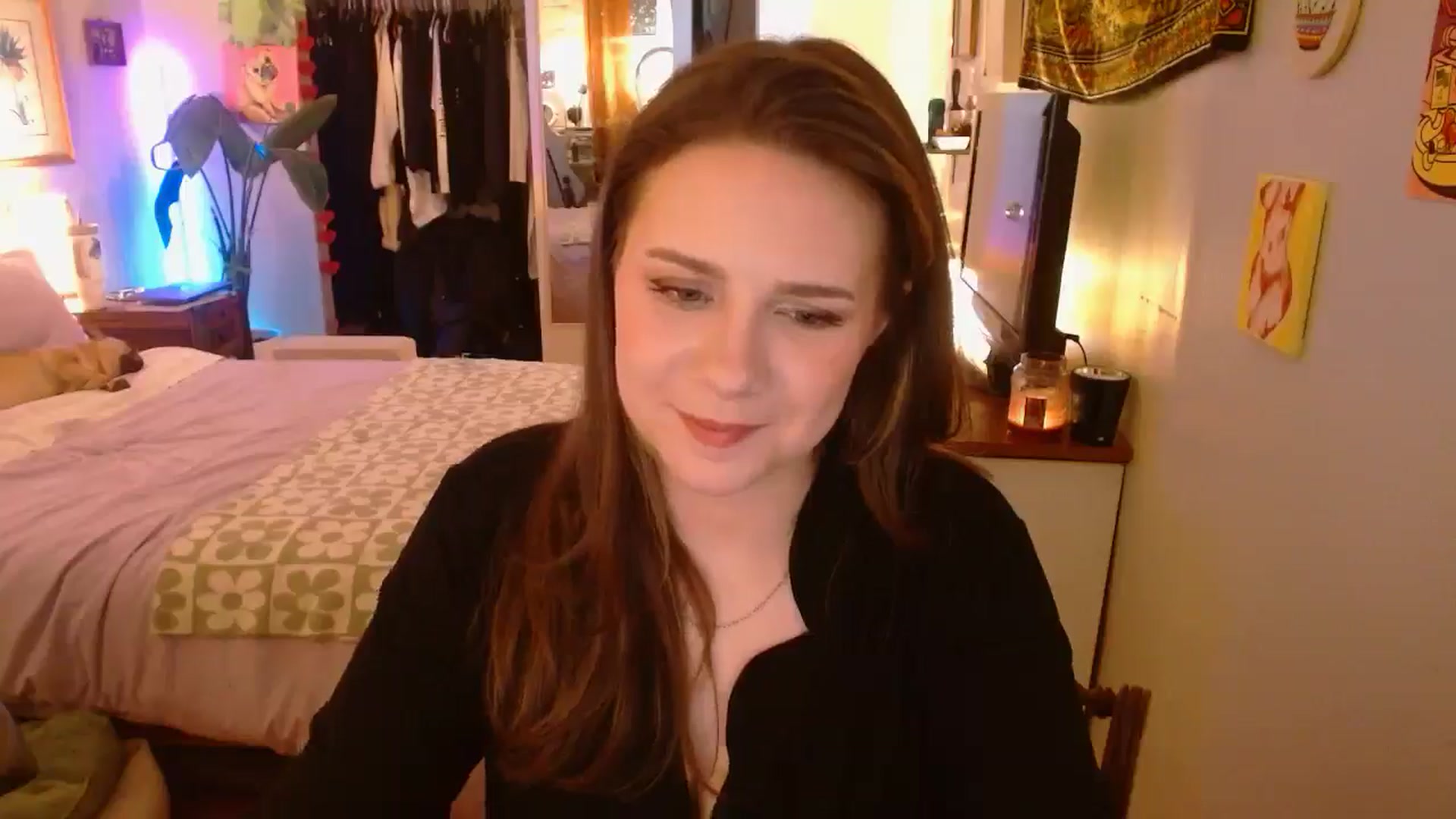 Gallery image thumbnail from Sweetestlilly's myfreecams stream on, 02/28/2025, 05:12 image 3 of 20