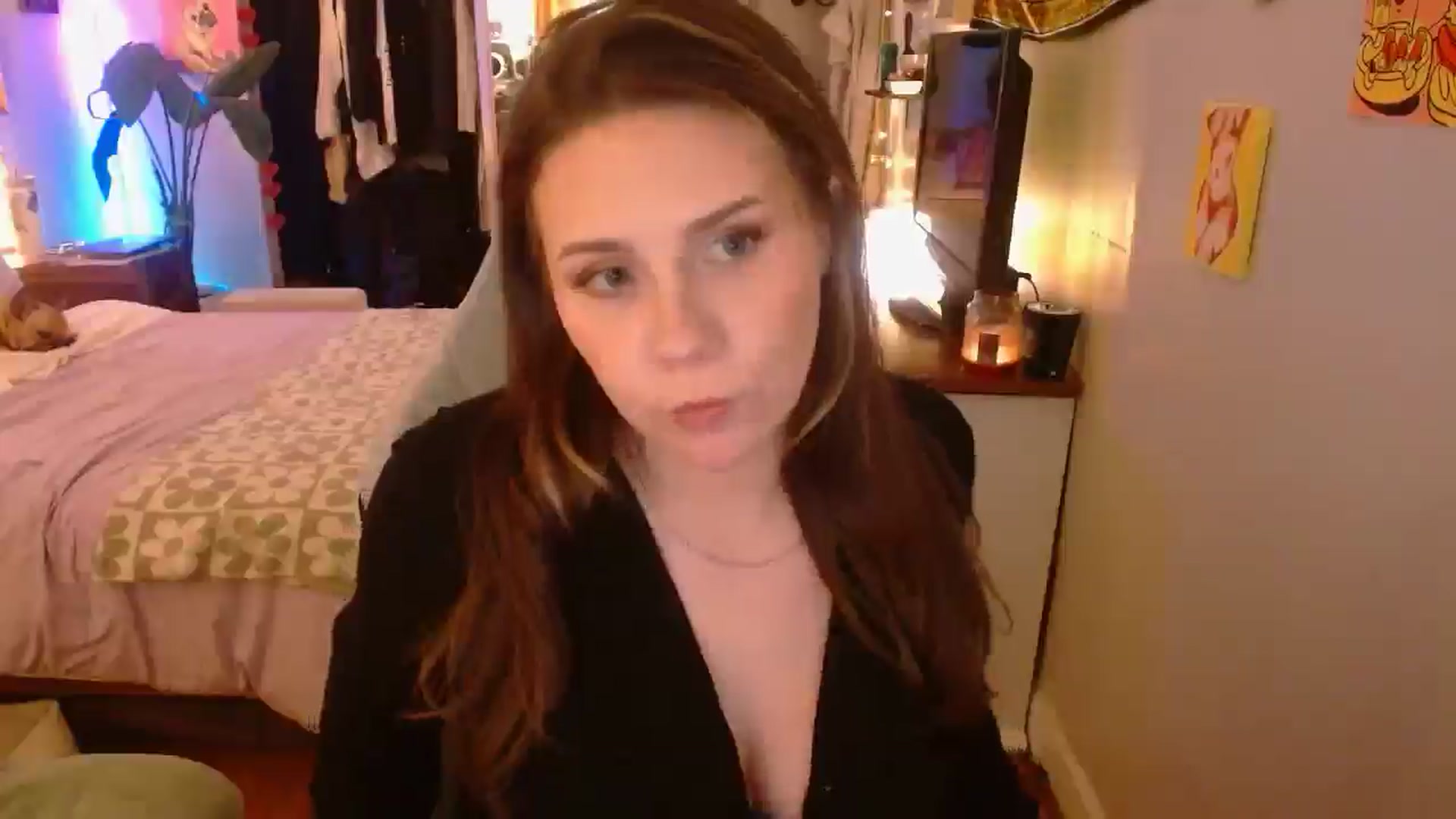 Gallery image thumbnail from Sweetestlilly's myfreecams stream on, 02/28/2025, 05:12 image 17 of 20
