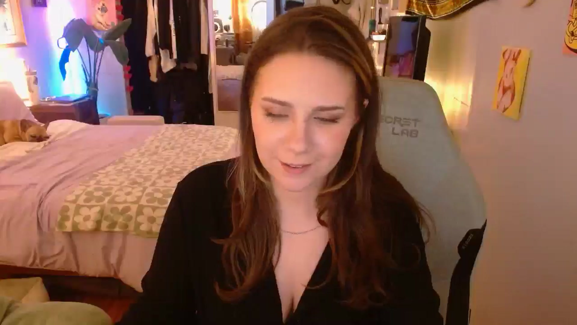Gallery image thumbnail from Sweetestlilly's myfreecams stream on, 02/28/2025, 05:12 image 12 of 20