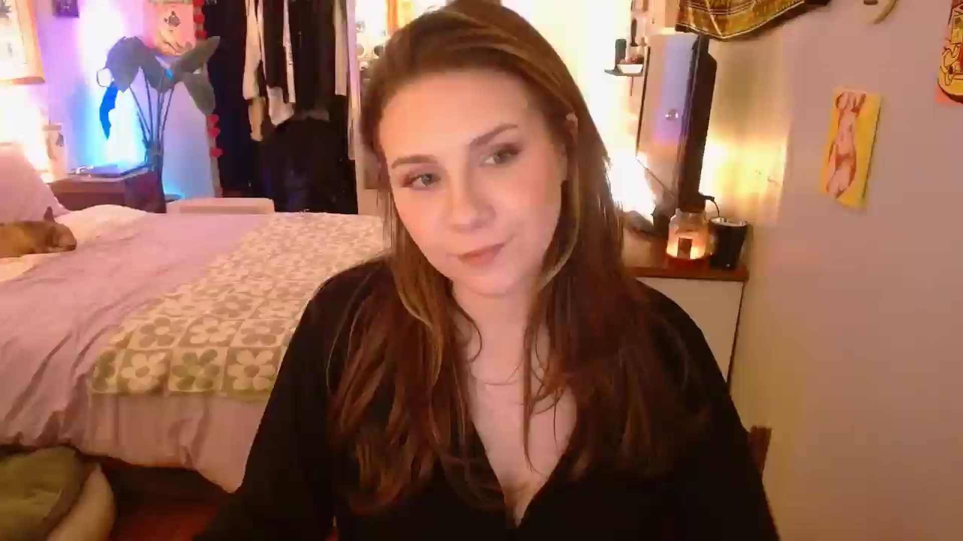 Gallery image thumbnail from Sweetestlilly's myfreecams stream on, 02/28/2025, 05:12 image 7 of 20