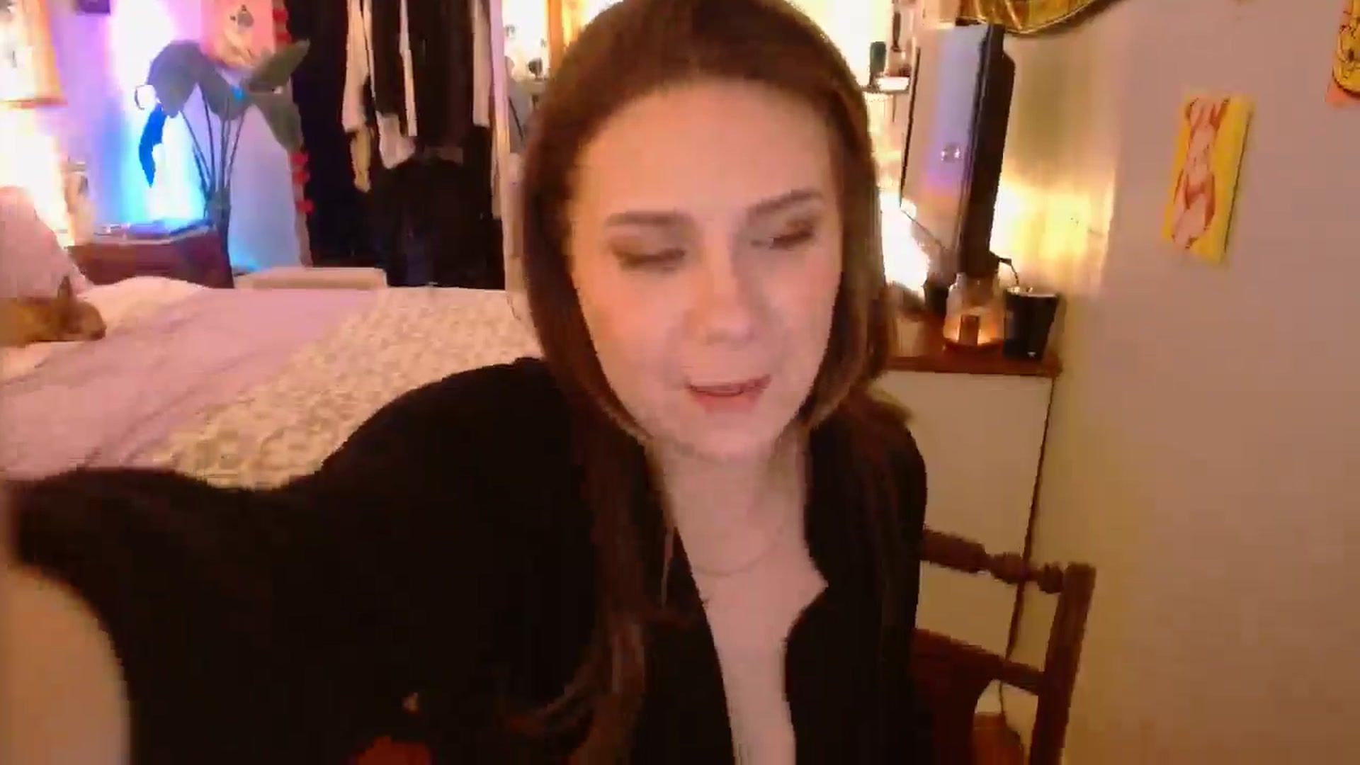 Gallery image thumbnail from Sweetestlilly's myfreecams stream on, 02/28/2025, 05:12 image 5 of 20