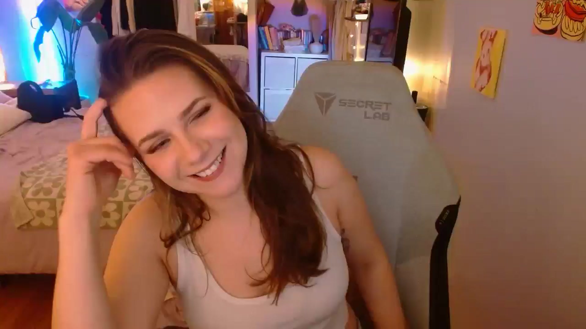 Gallery image thumbnail from Sweetestlilly's myfreecams stream on, 03/10/2025, 04:56 image 6 of 20