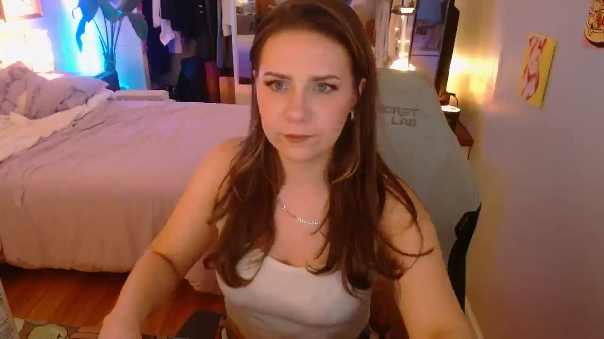 Gallery image thumbnail from Sweetestlilly's myfreecams stream on, 03/13/2025, 03:46 image 20 of 20