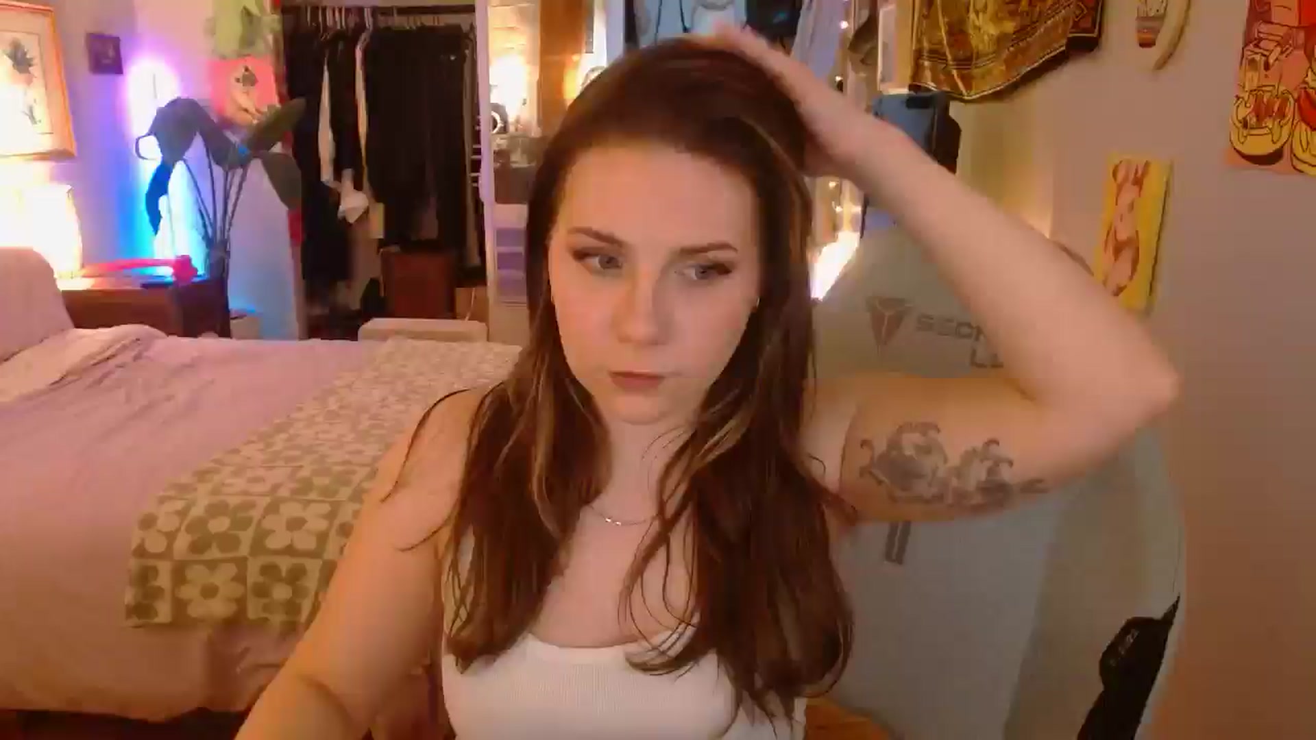 Gallery image thumbnail from Sweetestlilly's myfreecams stream on, 03/20/2025, 03:31 image 1 of 20