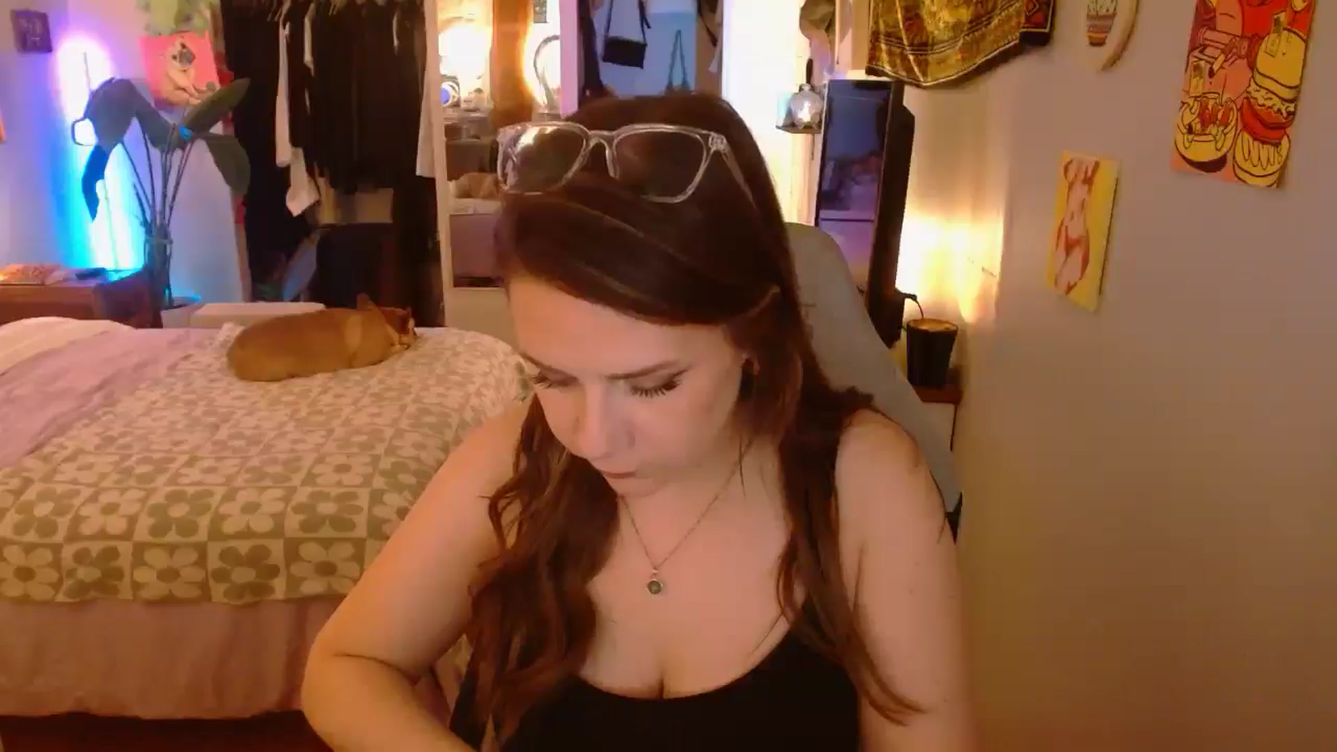 Gallery image thumbnail from Sweetestlilly's myfreecams stream on, 04/02/2025, 02:43 image 10 of 20