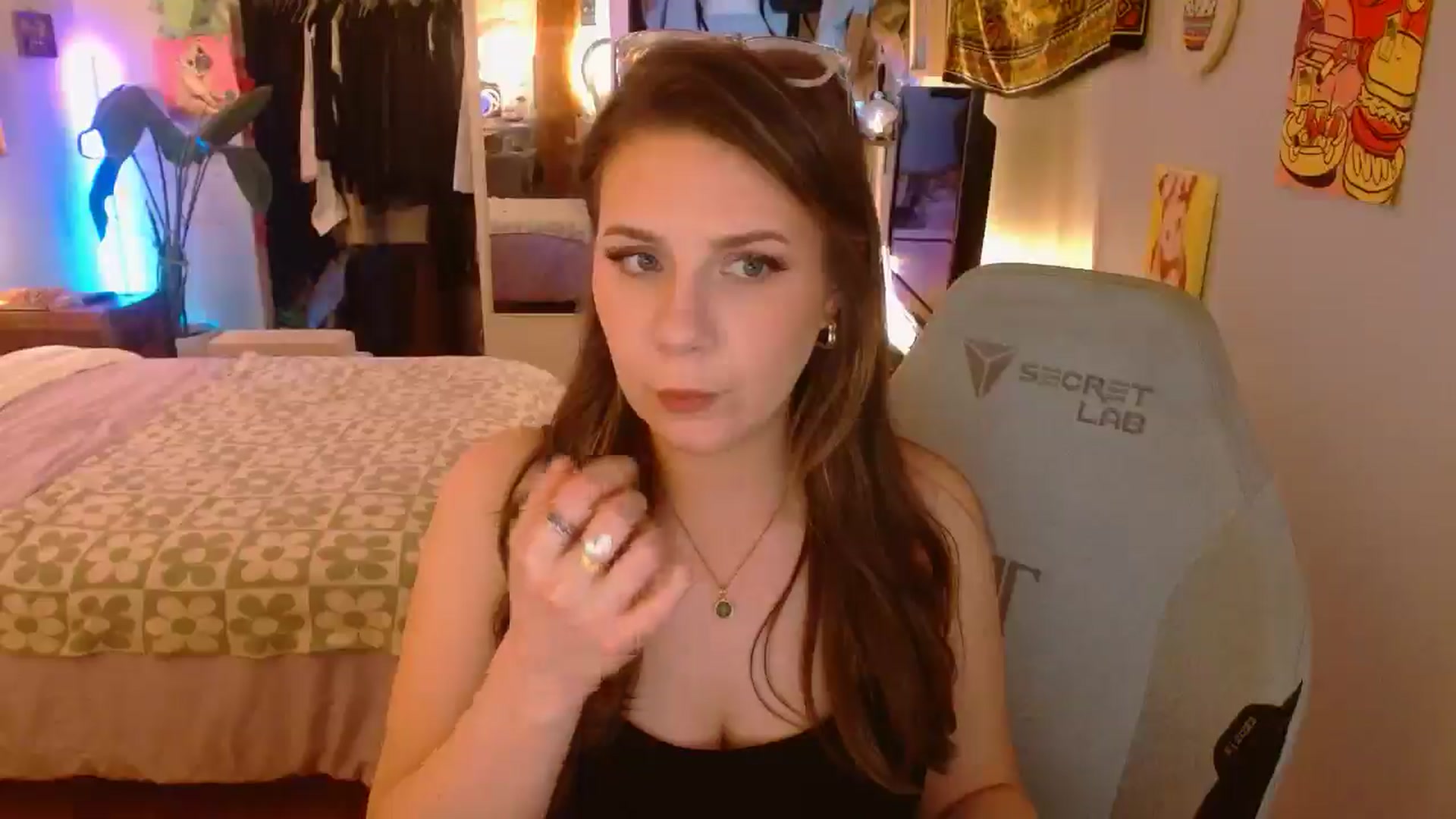 Gallery image thumbnail from Sweetestlilly's myfreecams stream on, 04/02/2025, 02:43 image 13 of 20