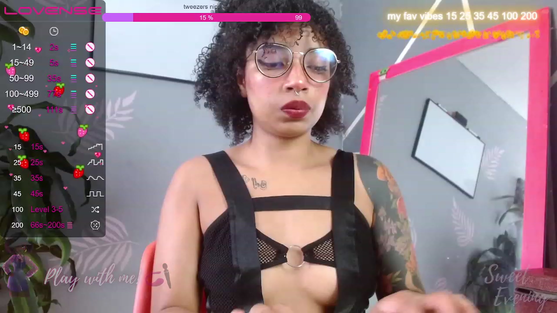 Gallery image thumbnail from Sweetevening's myfreecams stream on, 08/08/2023, 16:03 image 8 of 20