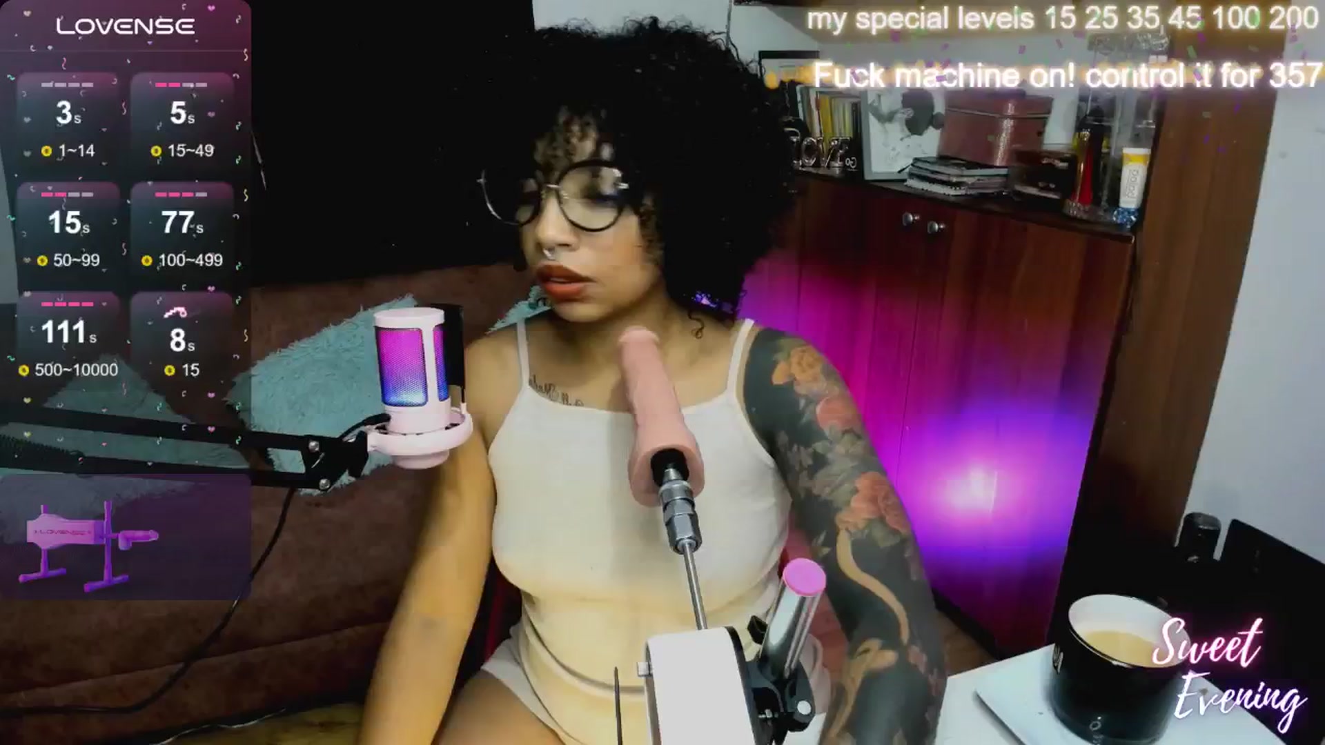 Gallery image thumbnail from Sweetevening's myfreecams stream on, 06/21/2024, 15:30 image 1 of 20
