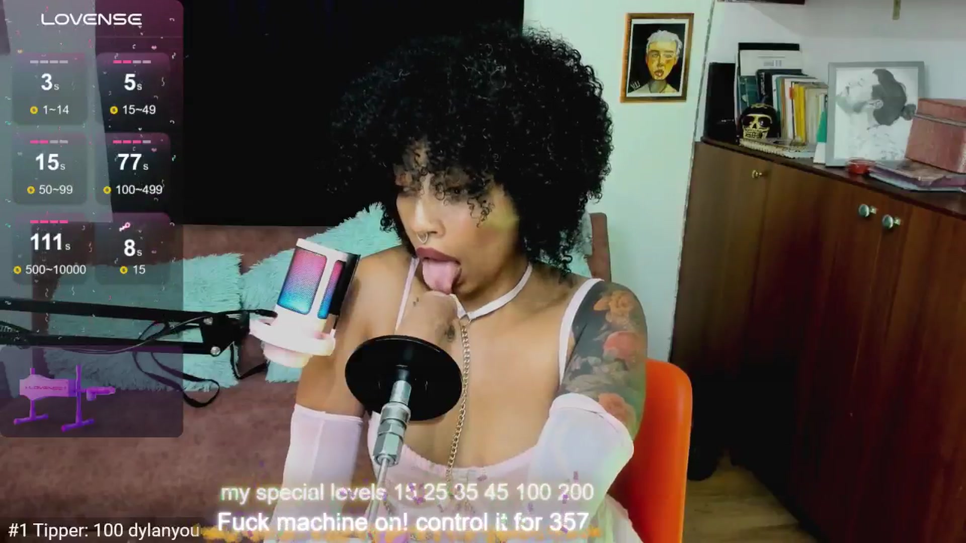 Gallery image thumbnail from Sweetevening's myfreecams stream on, 06/29/2024, 13:24 image 13 of 20