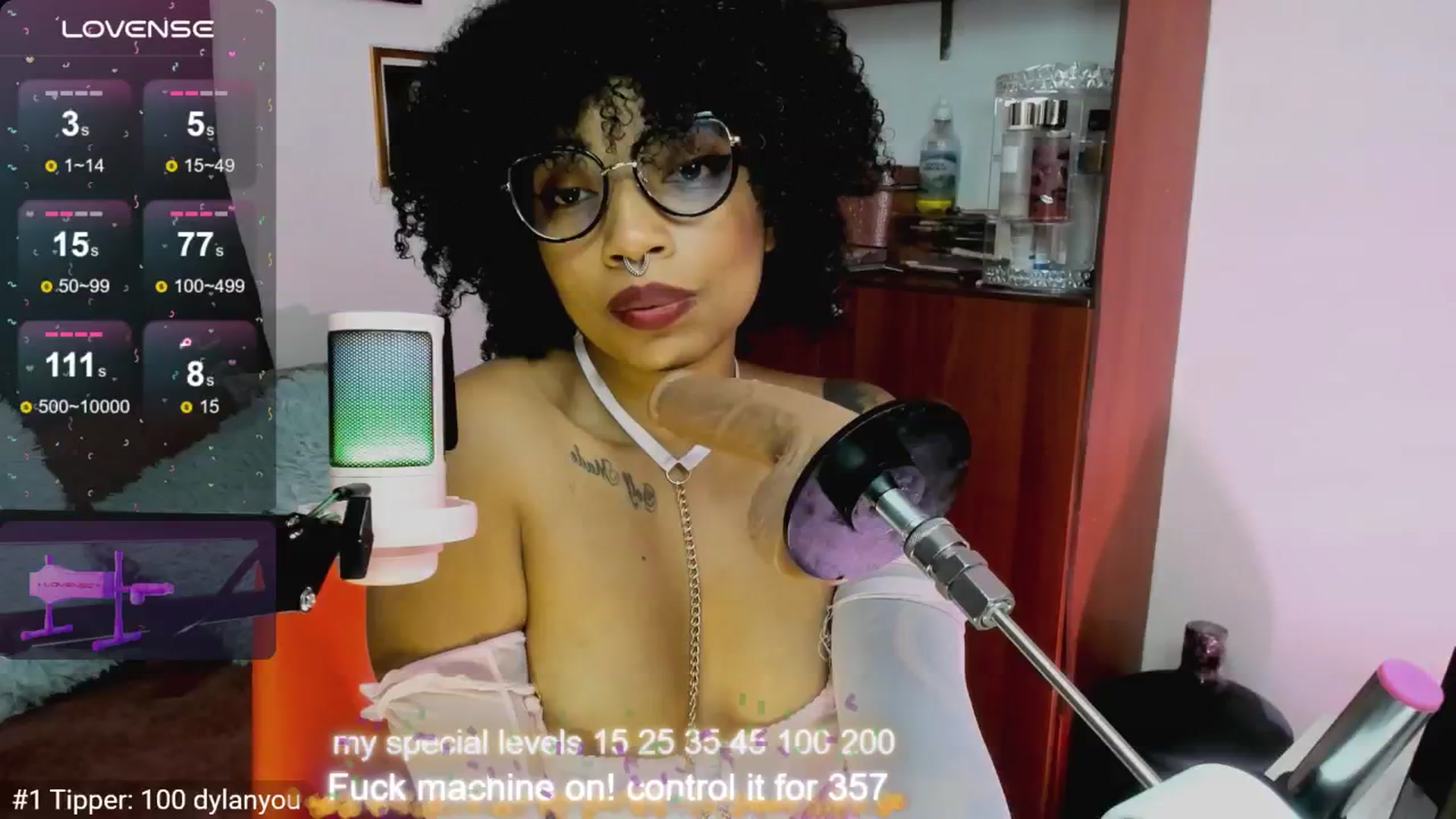 Gallery image thumbnail from Sweetevening's myfreecams stream on, 06/29/2024, 13:24 image 4 of 20