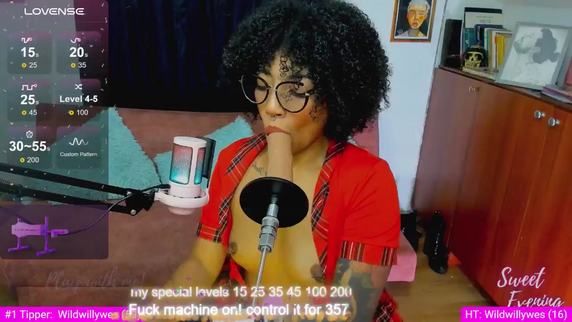 Gallery image thumbnail from Sweetevening's myfreecams stream on, 07/01/2024, 12:42 image 1 of 20