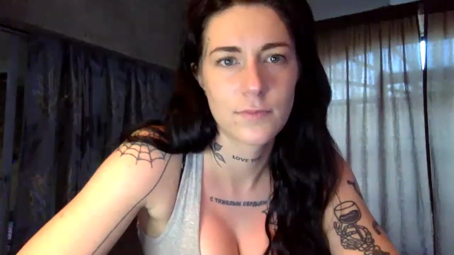 Gallery image thumbnail from Sweetfarmgirl's myfreecams stream on, 01/19/2023, 17:01 image 5 of 20