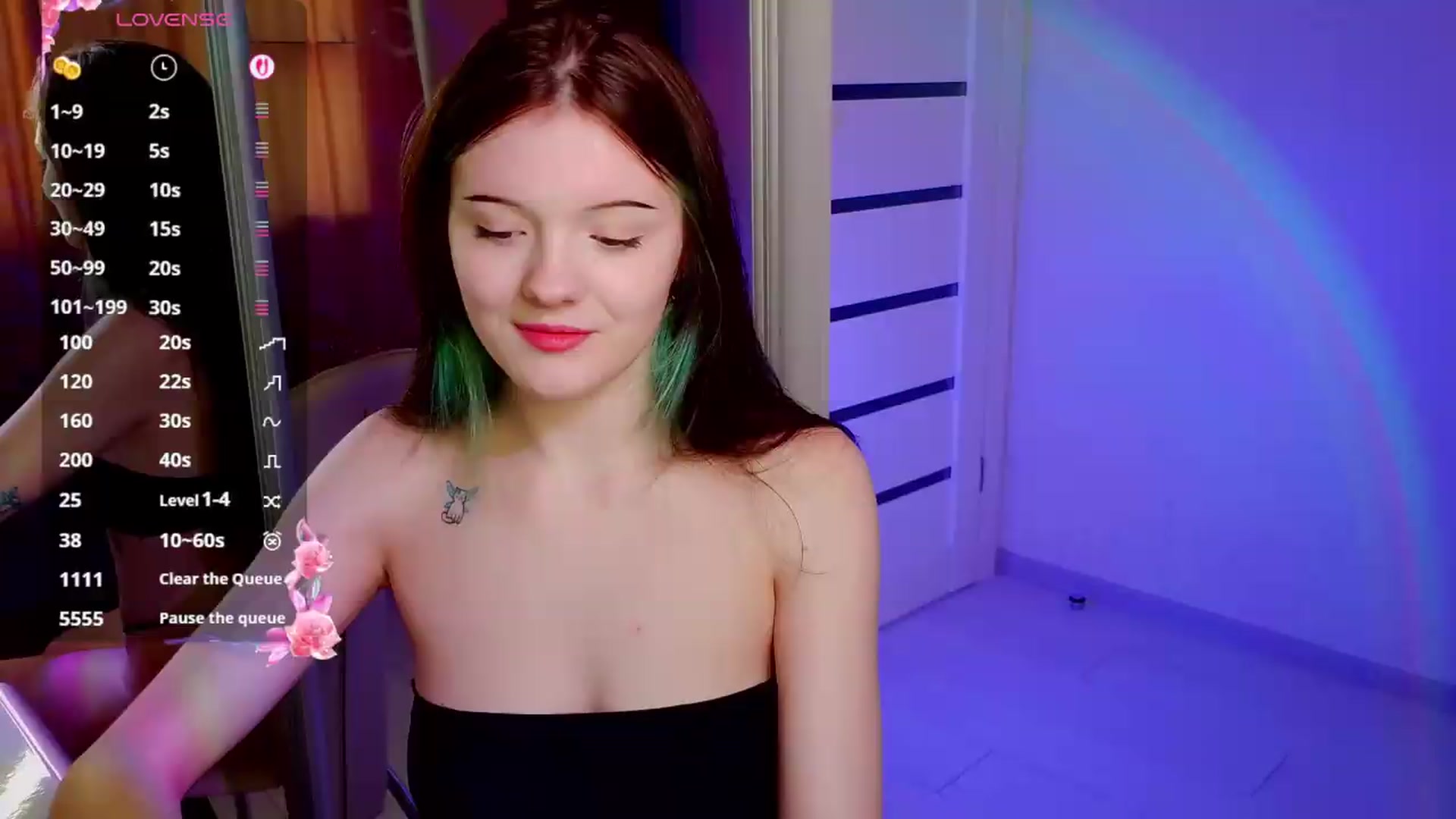 Gallery image thumbnail from SweetieV's myfreecams stream on, 06/21/2026, 17:04 image 18 of 20