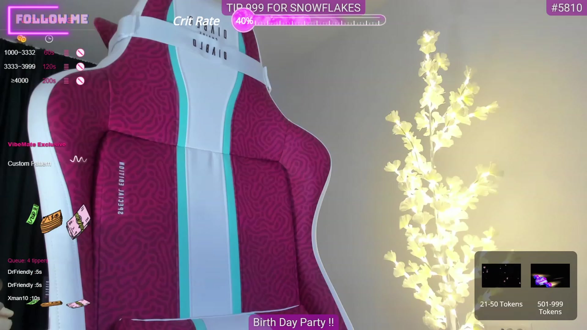 Gallery image thumbnail from Sweetlolaa's myfreecams stream on, 10/25/2023, 22:18 image 13 of 20