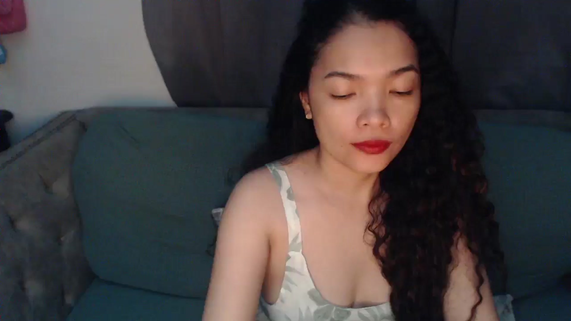 Gallery image thumbnail from Sweetlollipop's myfreecams stream on, 03/27/2025, 15:52 image 9 of 20