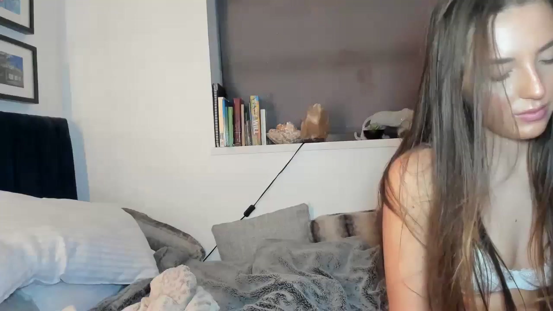 Gallery image thumbnail from SweetnSluttyx's myfreecams stream on, 11/07/2023, 17:42 image 20 of 20