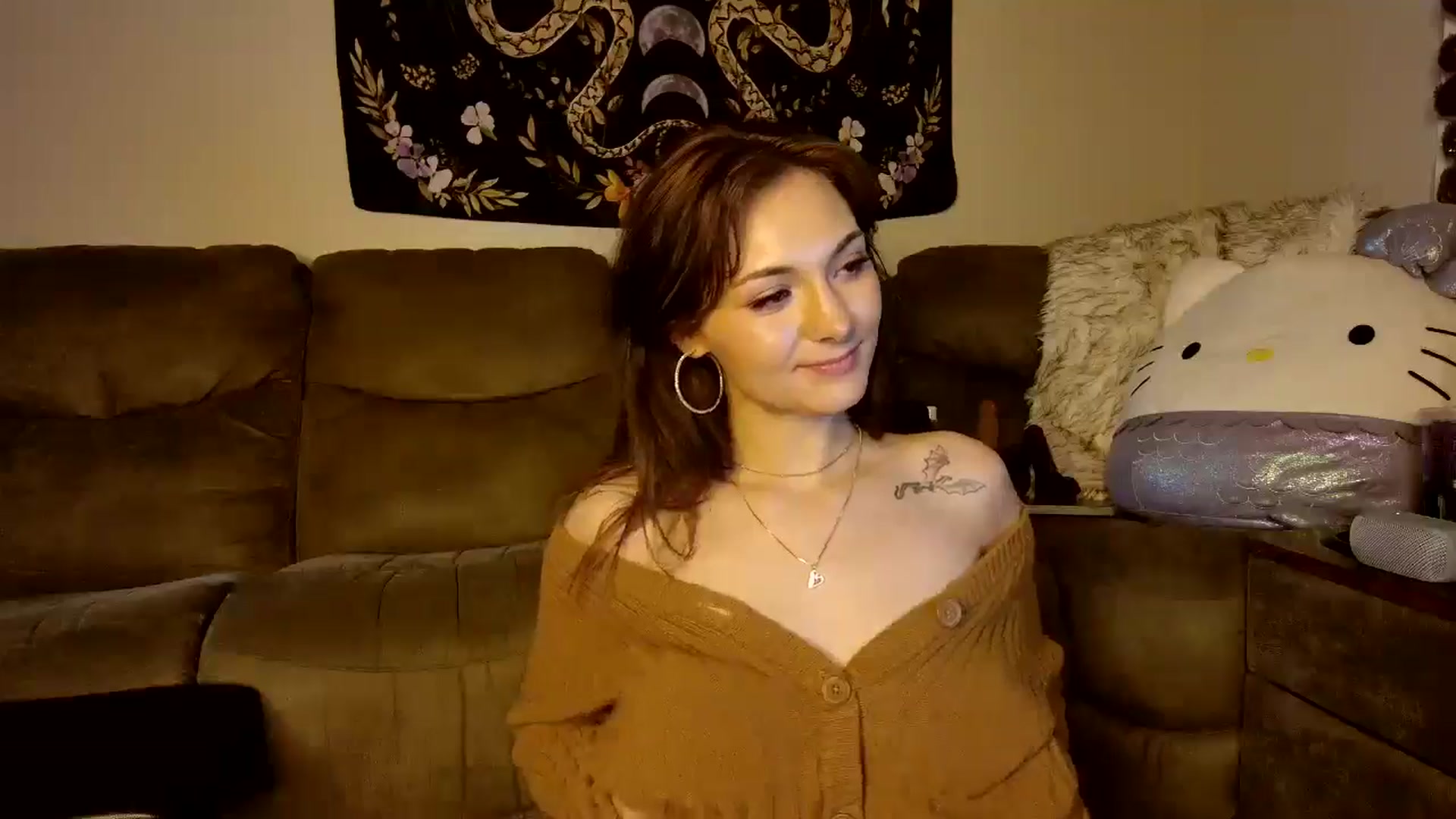 Gallery image thumbnail from Sweetncreamy's myfreecams stream on, 04/16/2025, 11:56 image 2 of 20