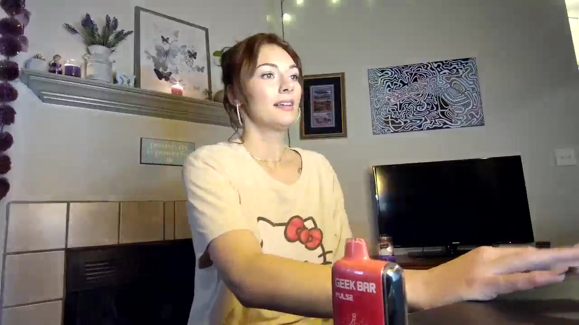 Gallery image thumbnail from Sweetncreamy's myfreecams stream on, 04/29/2025, 02:40 image 7 of 20