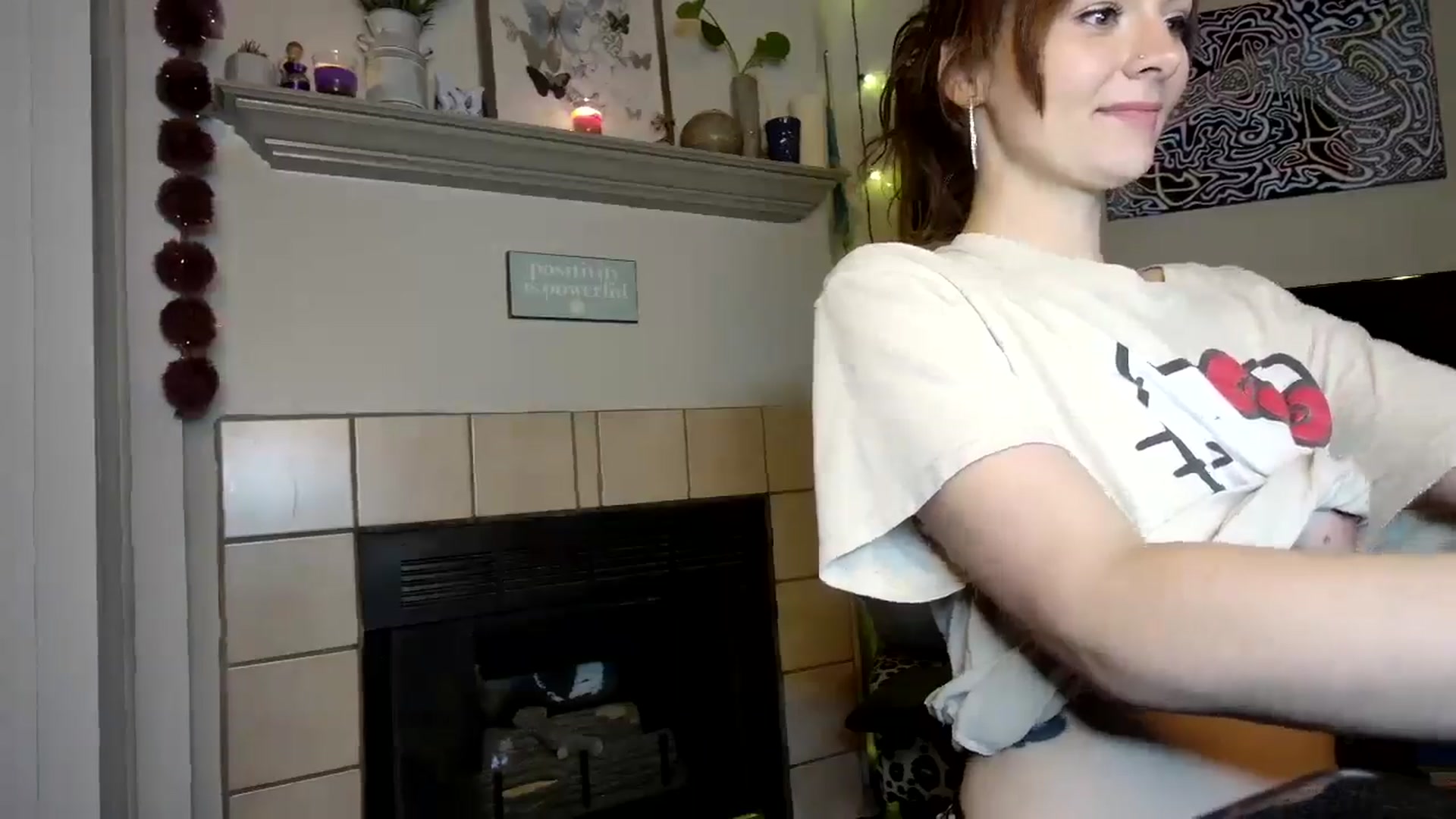 Gallery image thumbnail from Sweetncreamy's myfreecams stream on, 04/29/2025, 04:05 image 13 of 20