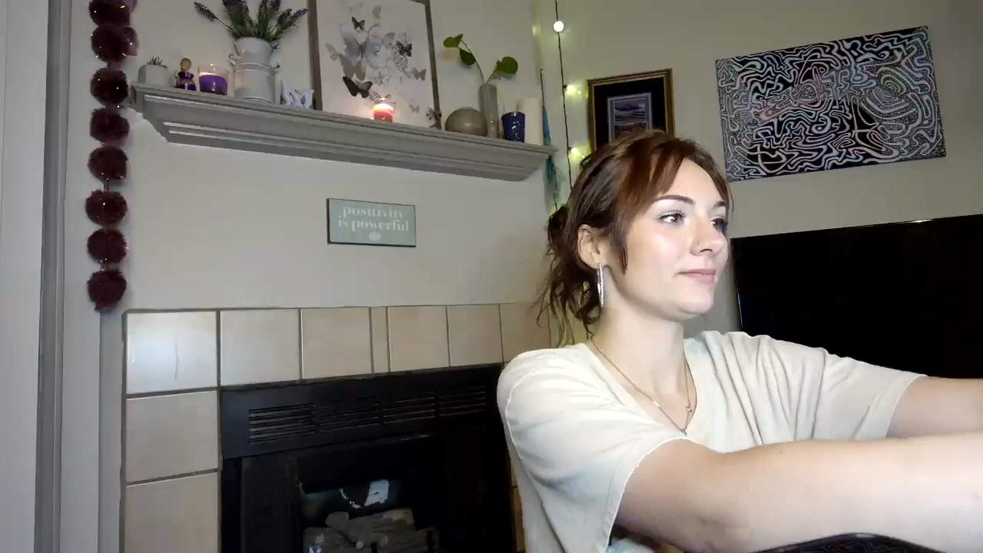 Gallery image thumbnail from Sweetncreamy's myfreecams stream on, 04/29/2025, 04:05 image 6 of 20