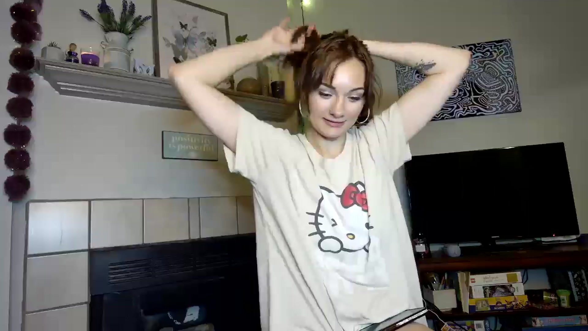 Gallery image thumbnail from Sweetncreamy's myfreecams stream on, 04/29/2025, 04:05 image 19 of 20