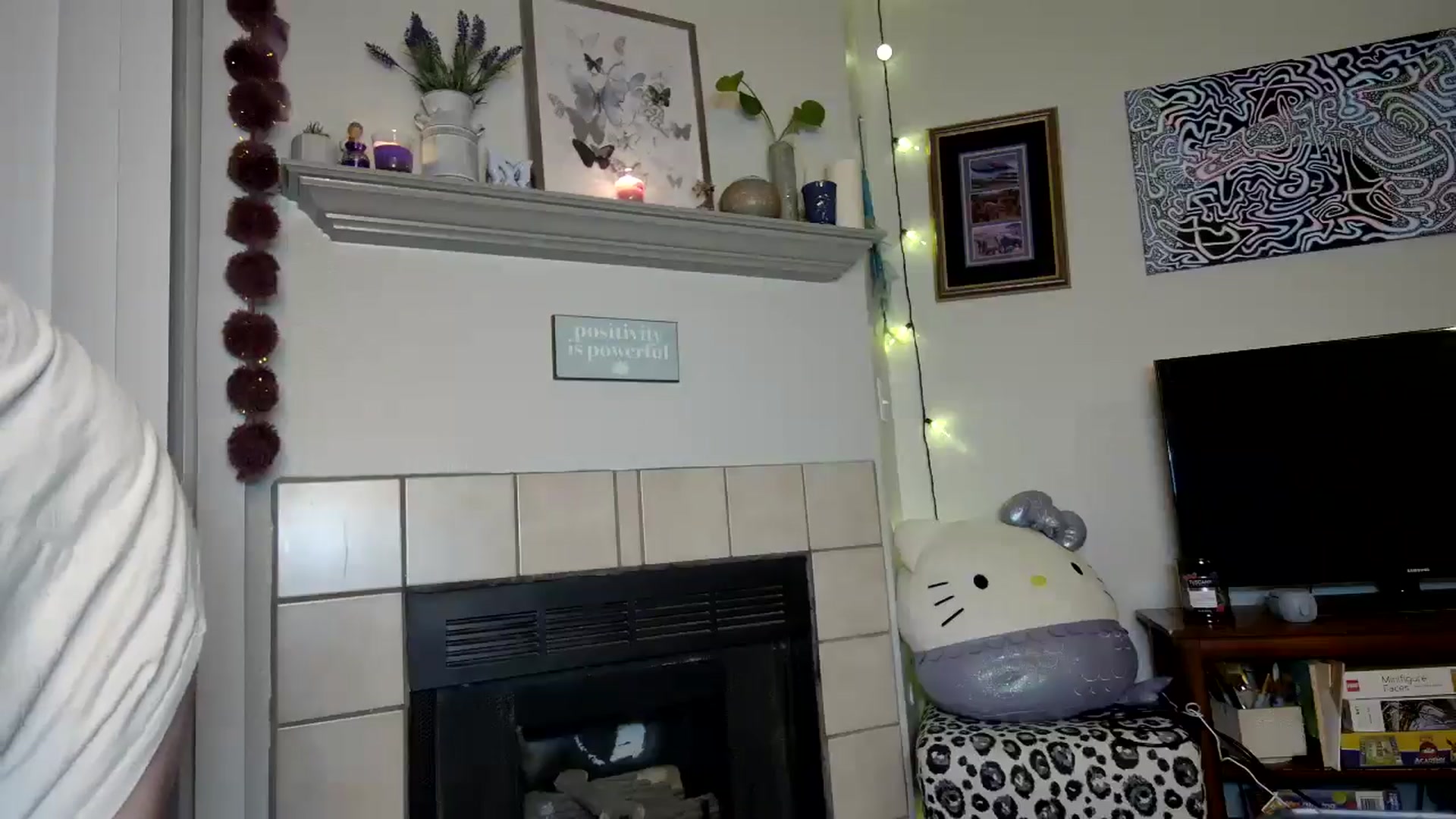 Gallery image thumbnail from Sweetncreamy's myfreecams stream on, 04/29/2025, 04:05 image 20 of 20