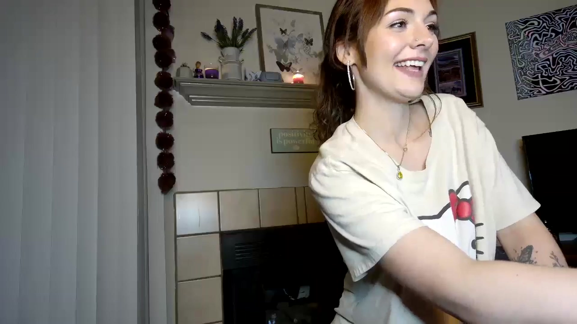 Gallery image thumbnail from Sweetncreamy's myfreecams stream on, 04/29/2025, 05:41 image 12 of 20
