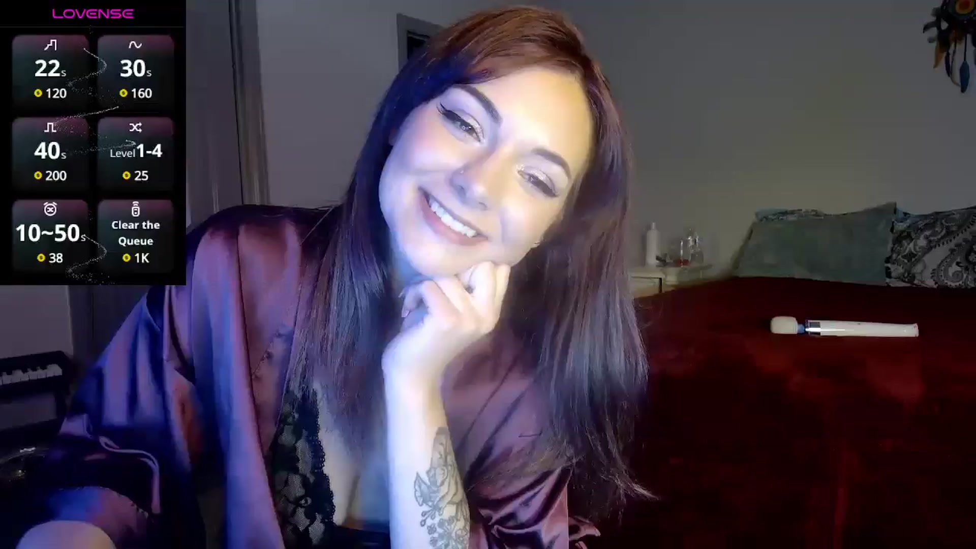 Gallery image thumbnail from Sweetncreamy's myfreecams stream on, 05/21/2025, 06:40 image 1 of 20