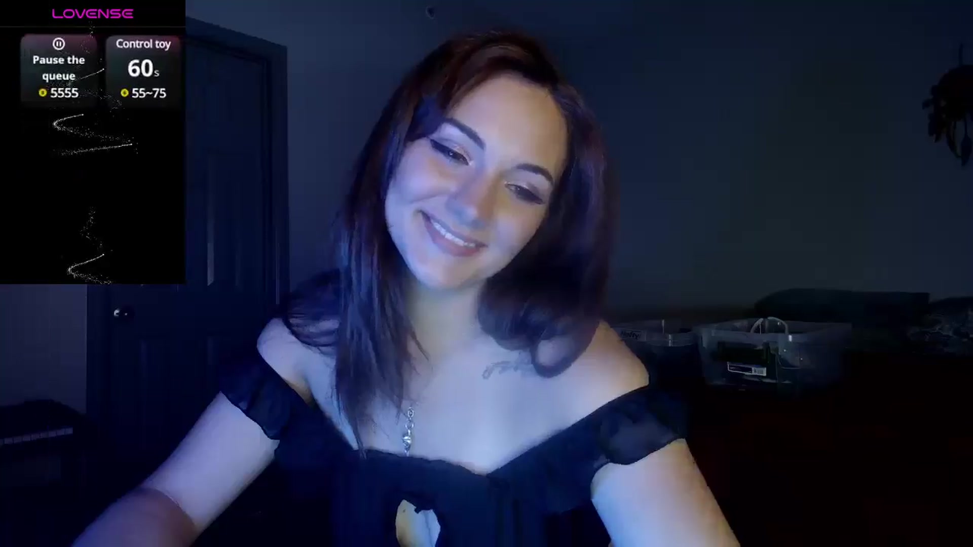 Gallery image thumbnail from Sweetncreamy's myfreecams stream on, 05/24/2025, 07:00 image 8 of 20